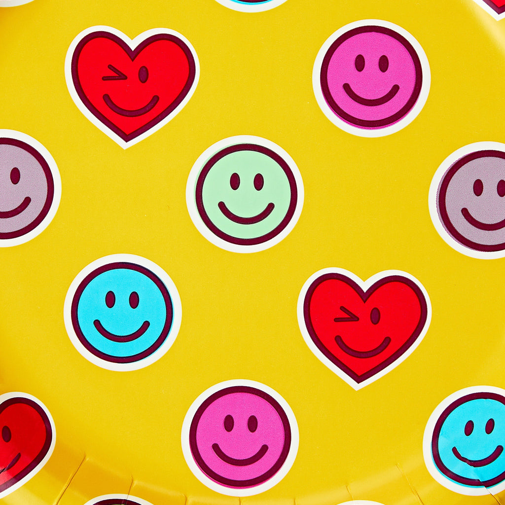 Valentine's Day Smiley Face Disposable Paper Plates, Multicolor, 8.75 in, 20 Count, by Way To Celebrate