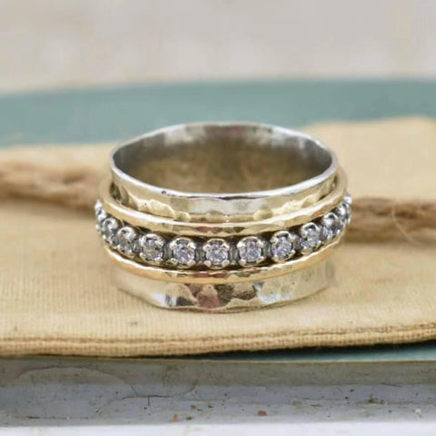 Women's Fashion Personalized Zircon Rotatable Ring